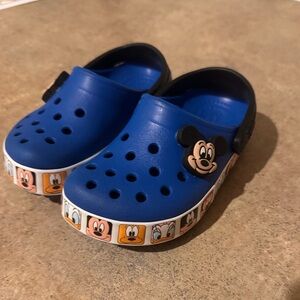 Fun Lab Disney Mickey Mouse Band Clogs | Toddler